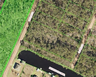 8&9 Muriel Ln, Lacombe, LA 70445