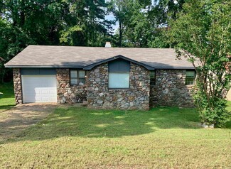 2005 Romine Rd, Little Rock, AR 72205