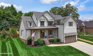 11915 Lakehurst Ln, Knoxville, TN 37934