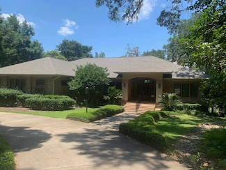 6131 Heartland Cir, Tallahassee, FL 32312