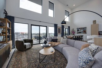 635 7th Ave S Unit 611, Nashville, TN 37203