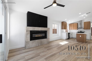 10540 Beachwalk Place, Las Vegas, NV 89144