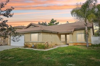 1523 Lakeview St, Beaumont, CA 92223