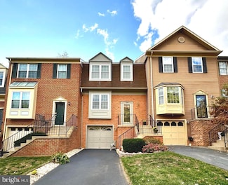 7054 Solomon Seal Ct, Springfield, VA 22152