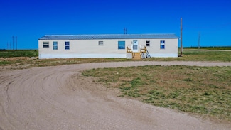 510 9th St, Hartley, TX 79044