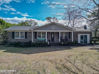 1106 Kings Grant Rd, Wilmington, NC 28405