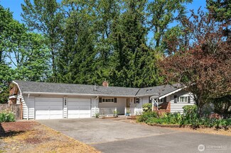 380 NE Birch St, Issaquah, WA 98027