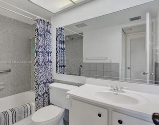 4047 NW 16th St Unit 403, Lauderhill, FL 33313