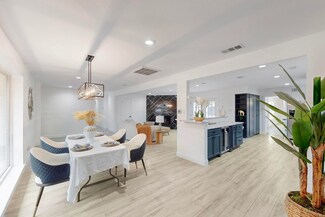 442 Summit Dr, Richardson, TX 75081