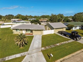 285 SW Reynolds Ave, Port Saint Lucie, FL 34983