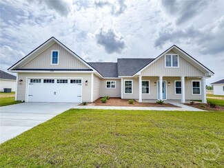 1099 Stone Ct, Midway, GA 31320