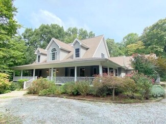 376 Beau Valley Ln, Tryon, NC 28782