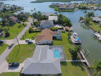 404 Luzon Ave, Naples, FL 34113