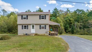 10 Whitney St, Lisbon, ME 04250