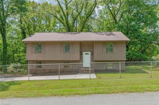 164 Warren Rd, Eden, NC 27288