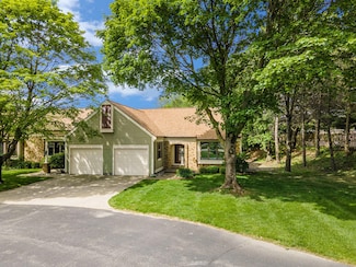 17650 Woodbridge Rd Unit 1, Spring Lake, MI 49456
