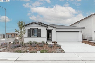 1710 Yukon Territory Ave, Manteca, CA 95337