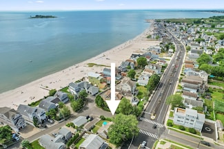 927 E Broadway, Milford, CT 06460