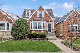 5815 N Merrimac Ave, Chicago, IL 60646