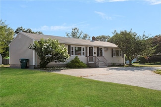 591 W Shore Rd, Warwick, RI 02889
