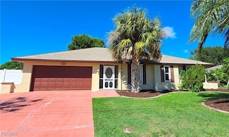 4301 Orange Grove Blvd, North Fort Myers, FL 33903