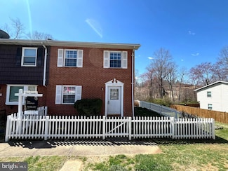 8617 Colston Ct, Marshall, VA 20115