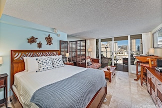 445 Seaside Ave Unit 1618, Honolulu, HI 96815