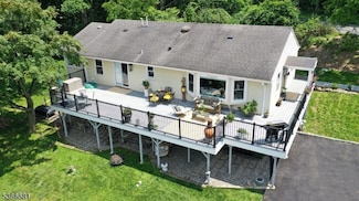 306 W Valley Brook Rd, Califon, NJ 07830