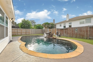 4814 Winding Timbers Ct, Humble, TX 77346