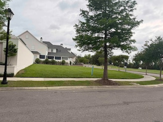 7330 Settler's Cir, Baton Rouge, LA 70810