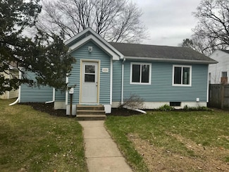920 4th Ave NE, Brainerd, MN 56401