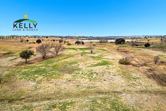 8070 S Lone Star Pkwy, Moody, TX 76557