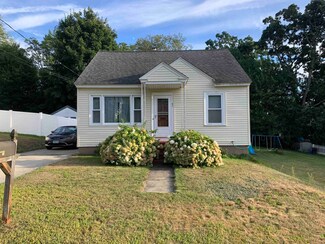 91 Public St, Manchester, NH 03103