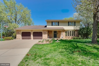 6672 Edgemont Blvd N, Brooklyn Park, MN 55428