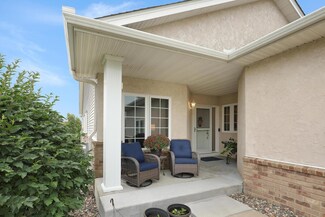 17844 Glasgow Way, Lakeville, MN 55044