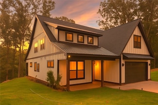 407 Blue Ridge Ct, Westminster, SC 29693