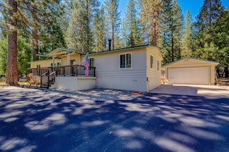 54 Klamath Trail, Blairsden Graeagle, CA 96103