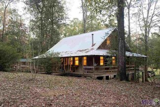 10112 Marydale Rd, Saint Francisville, LA 70775