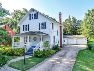 2834 Brady Lake Rd, Ravenna, OH 44266
