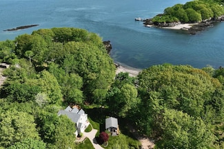 30 Pleasant Cove Ln, Portland, ME 04109