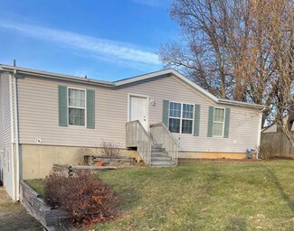 750 Wa Wee Nork Dr, Battle Creek, MI 49015