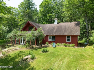 662 Foley Rd, Sheffield, MA 01257