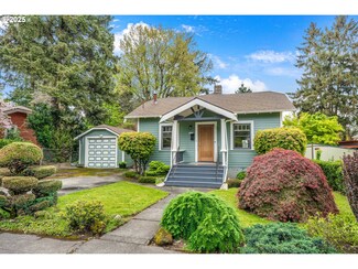 7318 SE Harrison Ct, Portland, OR 97215