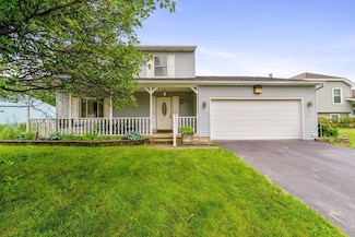 1969 Forest Lake Ct, Grove City, OH 43123