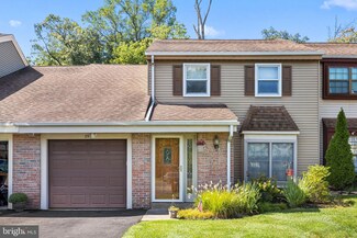 23 Firewood Dr, Horsham, PA 19044