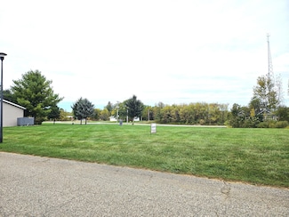 11615 E Bear SE Unit 37, Alto, MI 49302