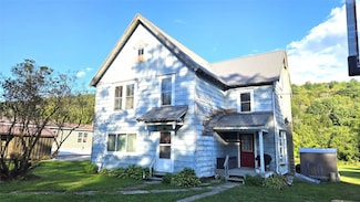 123 Railroad Ave, Richford, NY 13835