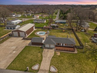 70705 Edison St, Niles, MI 49120