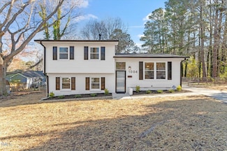 1004 Helms Place, Raleigh, NC 27610