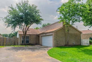 6930 Caddo Lake Ln, Houston, TX 77083